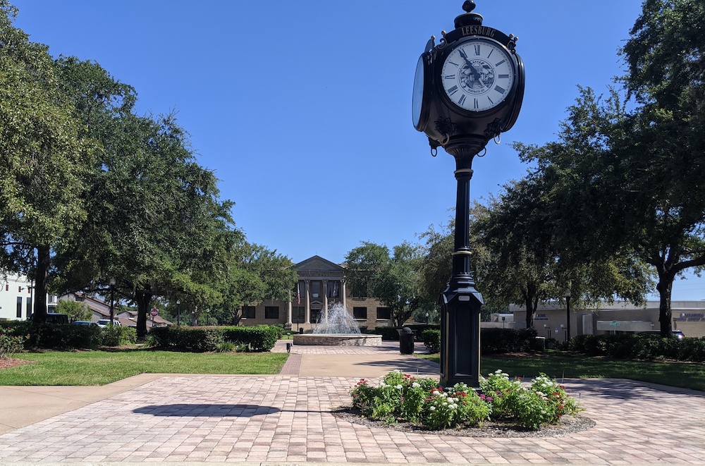 Historic Downtown Leesburg square, City Hall