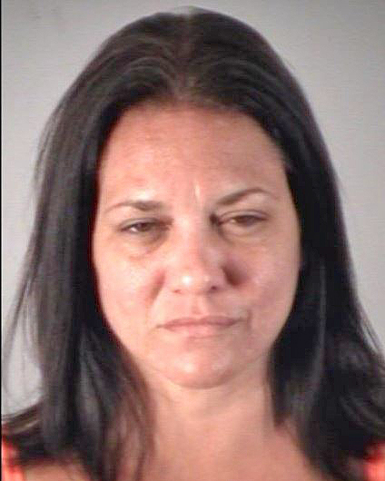 Leesburg woman charged with touching teen girls at motel