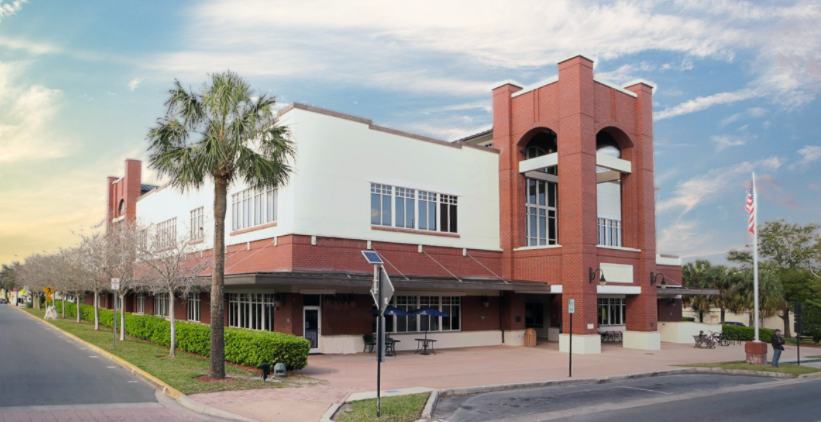 Leesburg Library