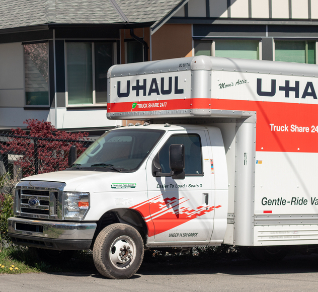 Man convicted of selling dead aunt’s belongings from back of U-haul jailed again