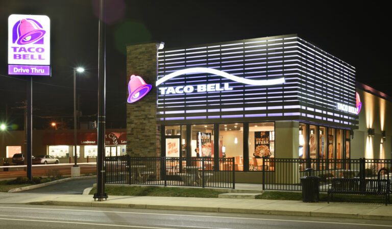 Taco Bell general manager accused of stealing nightly deposits