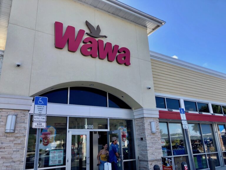 Homeless Leesburg man arrested for stealing sandwich at Wawa