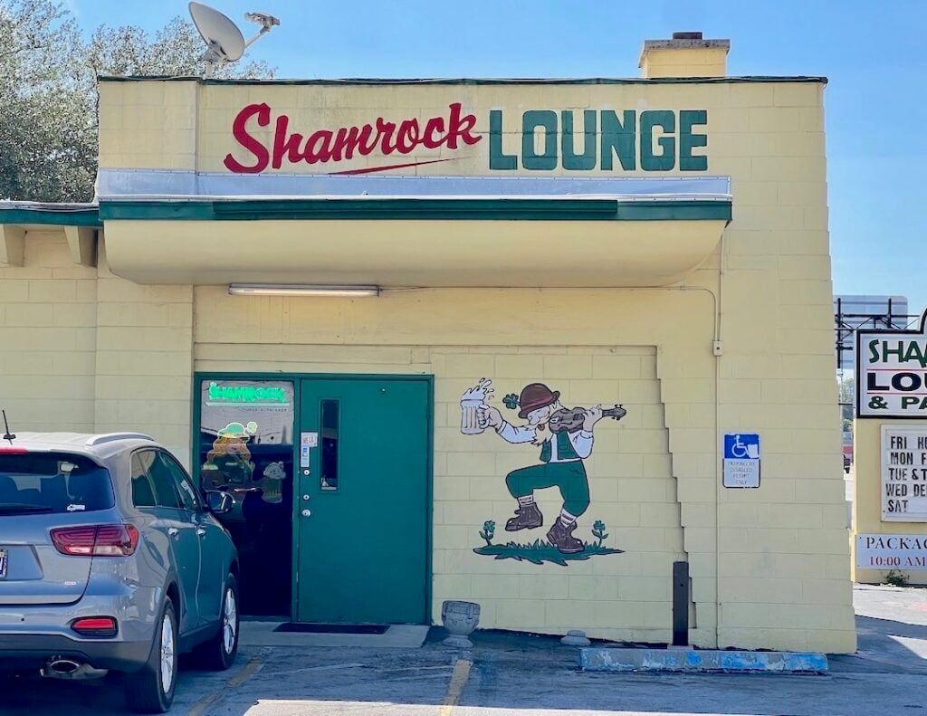 Suspected drunk driver stopped at Leesburg bar accuses cop of abusing his power