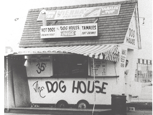 Portillo's began as a hot dog stand in Villa Park, Ill. in 1963.
