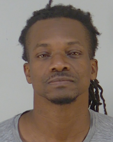 Boyfriend allegedly terrorizes woman and daughter after breaking down ...