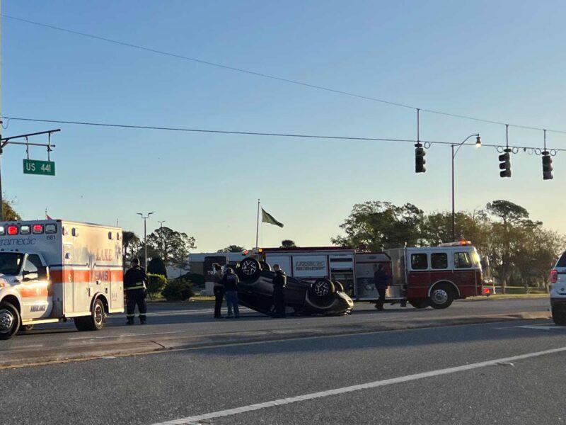 Rollover crash in Leesburg on Saturday morning