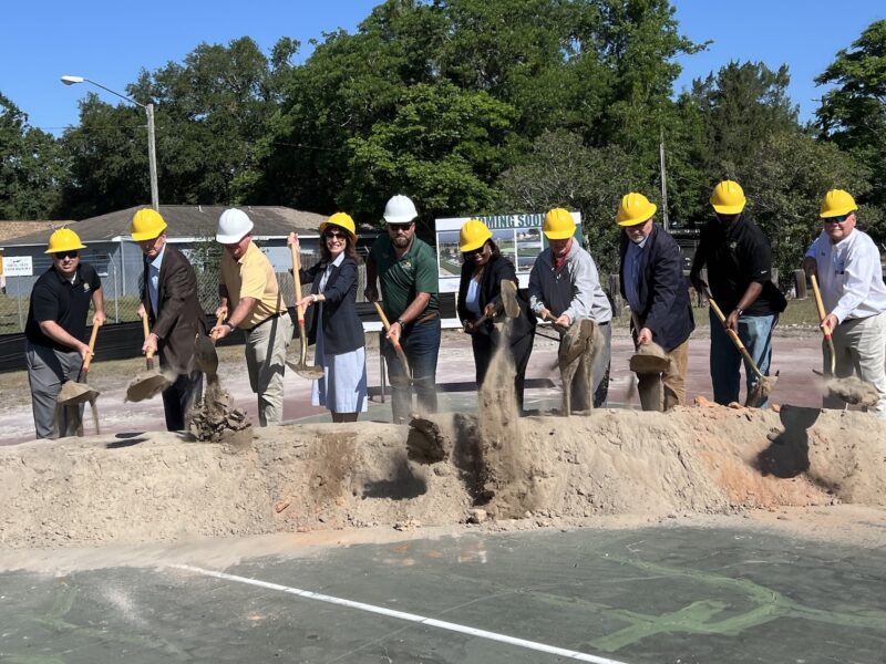 Leesburg Commissioners,employees and County officials broke ground for the Susan Street Sports Complex Wednesday morning.