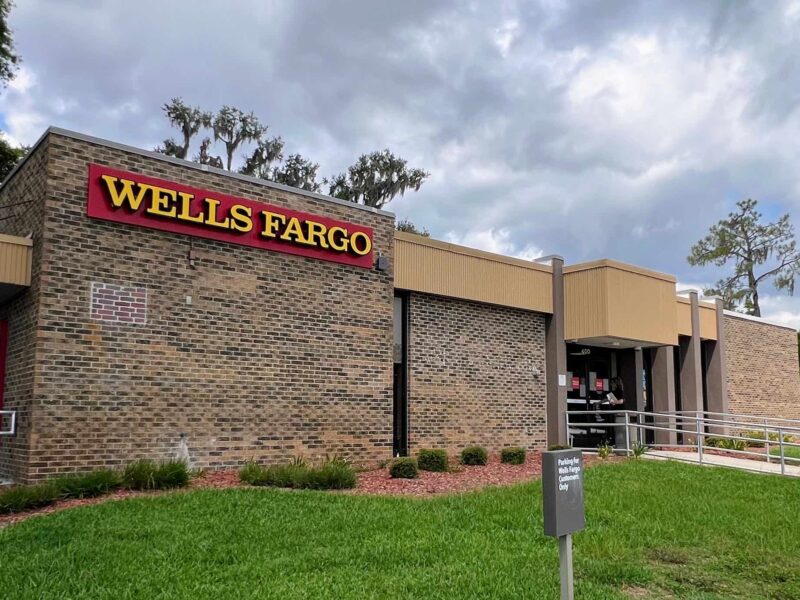 Wells Fargo is closing this location in Leesburg