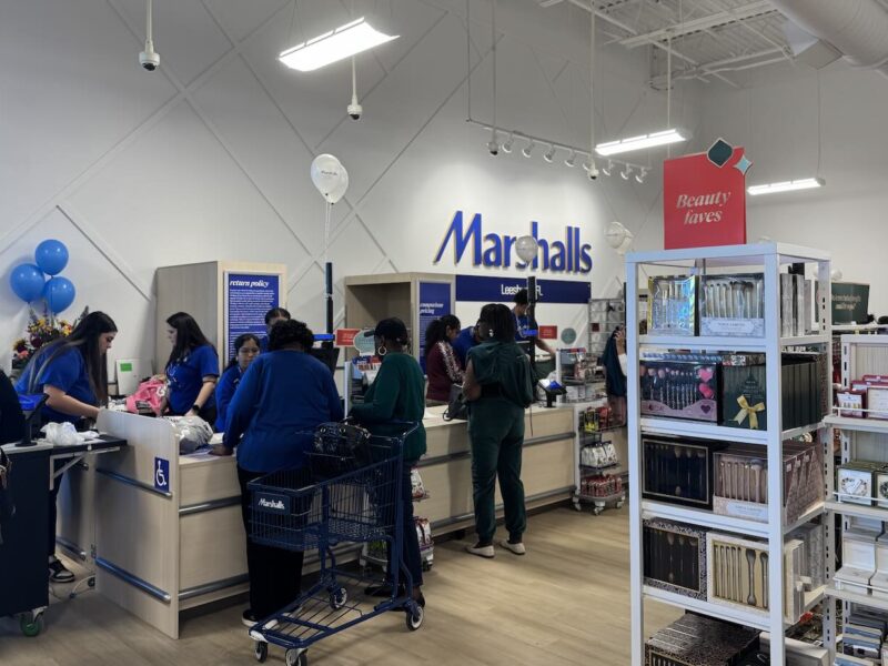 The checkout lanes at the new Marshalls in Leesburg.