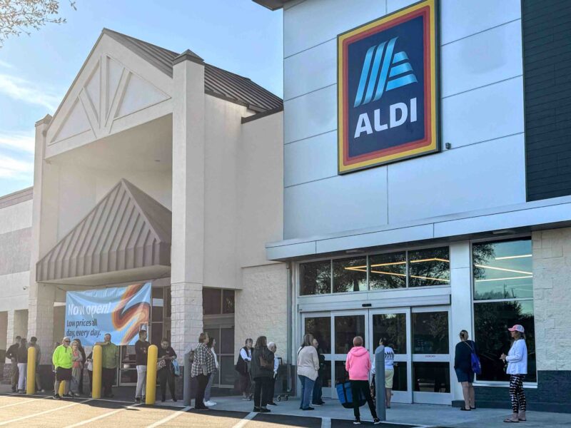 Aldi grocery store