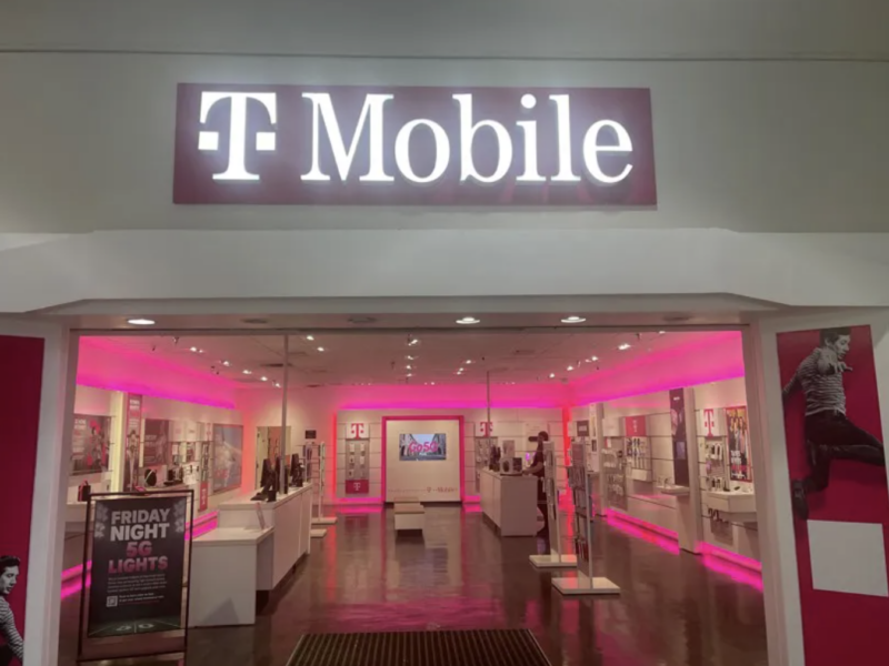 T Mobile at Lake Square Mall