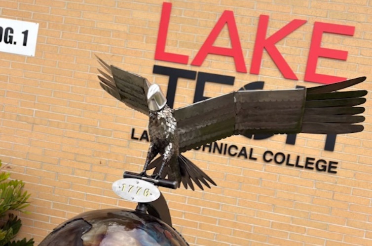 LAKE TECHNICAL COLLEGE s award winning sculpture